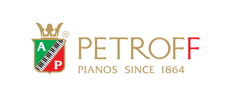 Как будет правильно, пианино Petrof или Petroff?